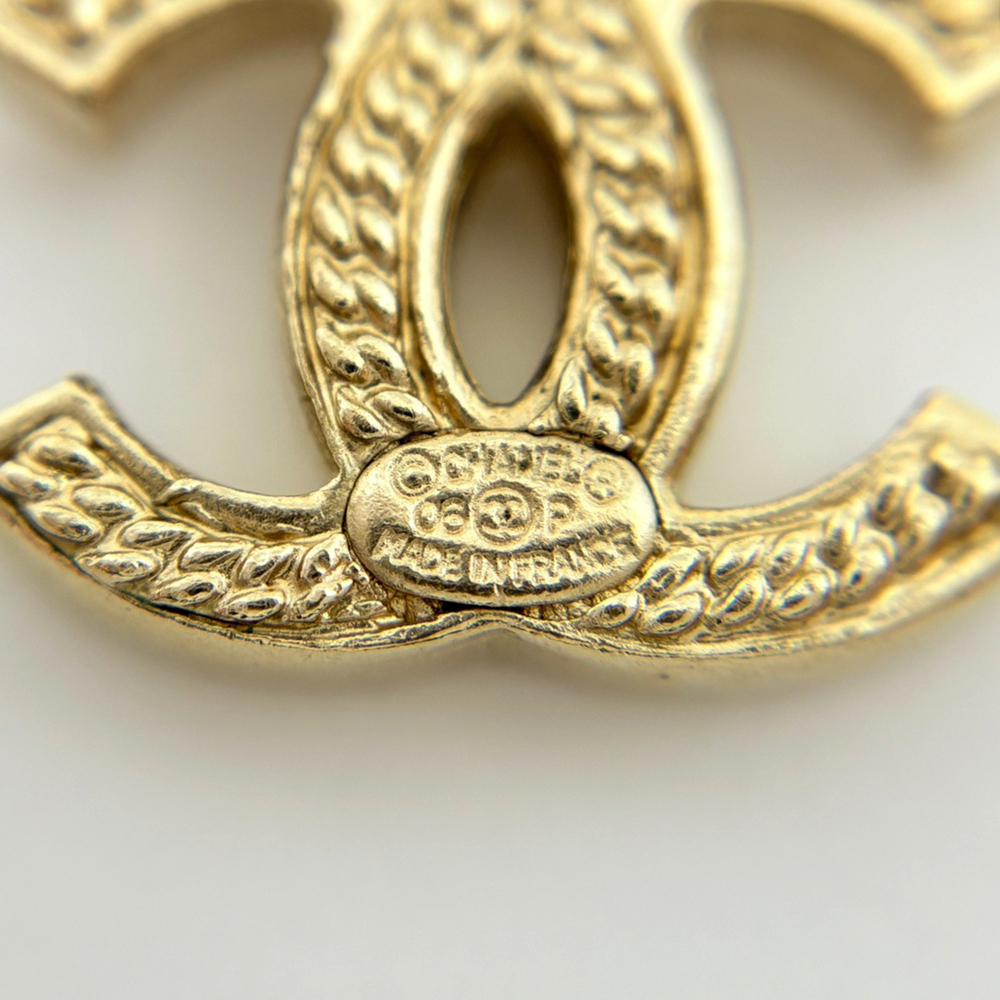 CHANEL Gold Logo Earrings - Picture 4 of 5